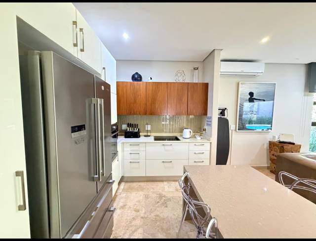 3 BEDROOM TOWNHOUSE TO LET IN ZIMBALI ESTATE